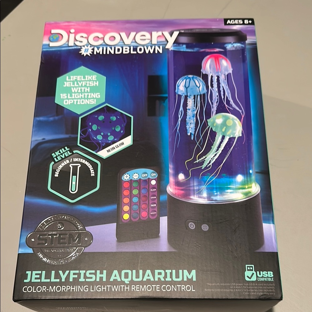 Discovery Mindblown Jellyfish Aquarium - Colorful LED Light